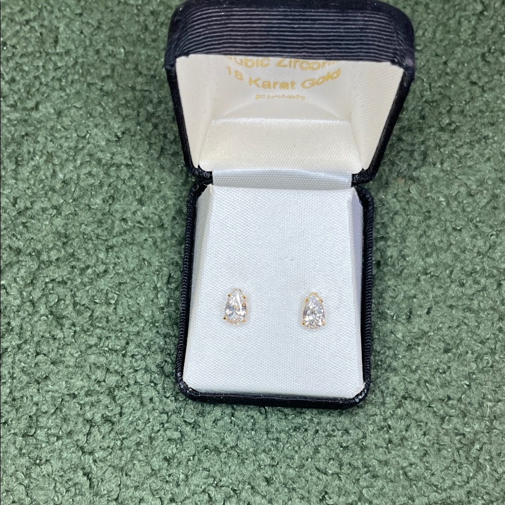 Gold Cubic Zirconia Teardrop Stud Earrings - White/Gold